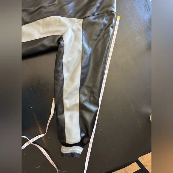 Oakland Raiders Black Leather Jacket XXL NFL - Picture 11 of 11